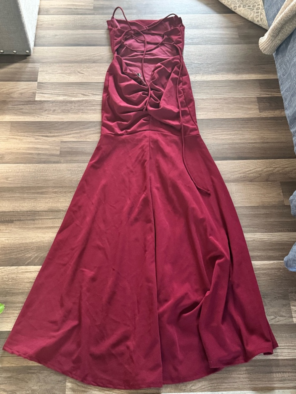 Windsor Wine Backless Maxi Dress - Picture 4 of 5